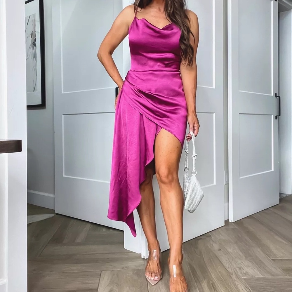 Elliatt Jacinda Dress in Berry